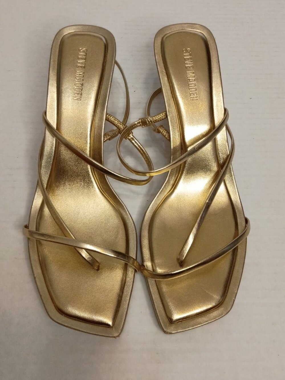 Steve Madden Locke Gold Strappy Square Toe Heeled Sandals Women's Size 8.5M